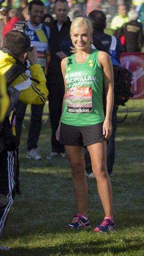  Virgin 伦敦 Marathon in Greenwich Park 2013