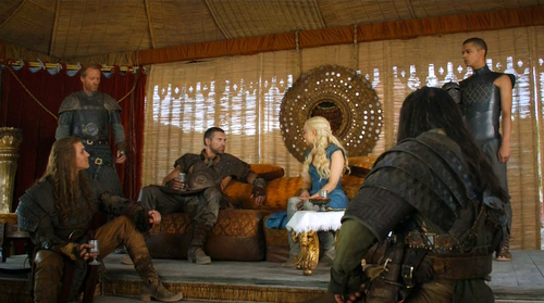  dany and jorah and stormcrowns