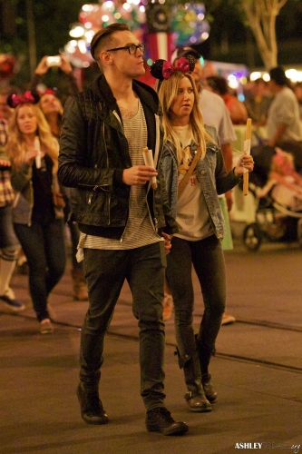  Ashley & Chris @ Disneyland