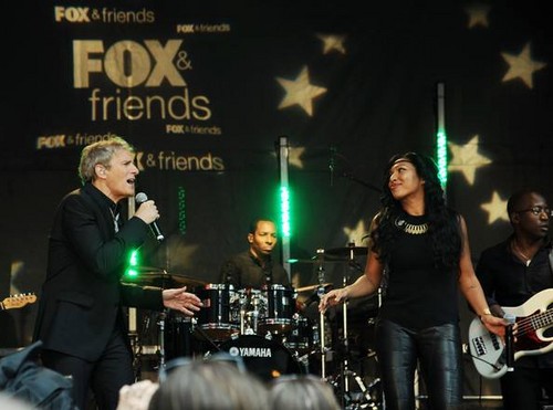  volpe & Friends Live with Melanie Fiona