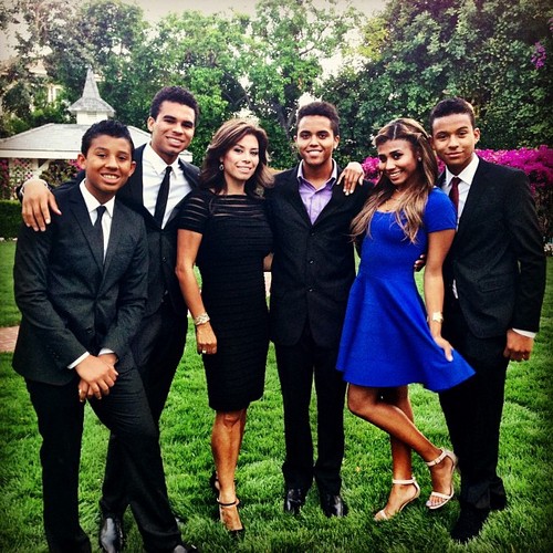  Jaafar Jackson with his siblings and his mom at Taj Jackson's wedding 2013 ♥♥