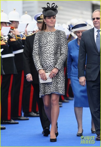  Kate Middleton takes a tour of the Princess Cruises ship