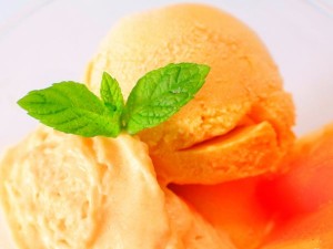  оранжевый Мороженое