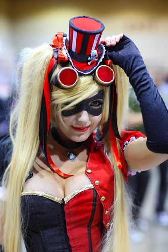  Steampunk Harley Quinn