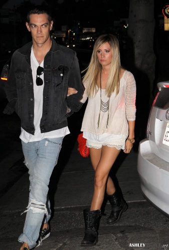  Ashley & Chris out in Studio City