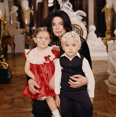 At home pagina With Jackson Family At Neverland Back In 2002