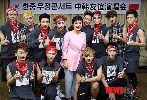  Exo with South Korea 11th President Park Geun-Hye