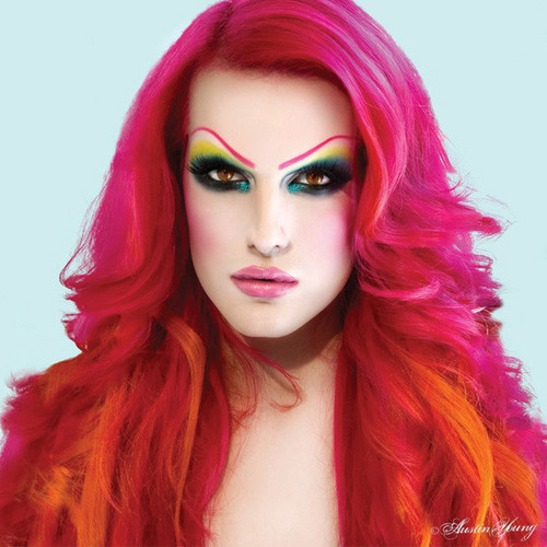  Jeffree ster is Just. D: