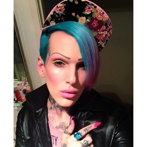  Jeffree звезда is Just. D: