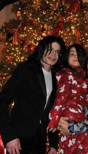  Michael Jackson and his son Blanket Jackson ♥♥