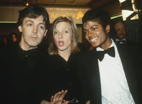  Michael and Những người bạn