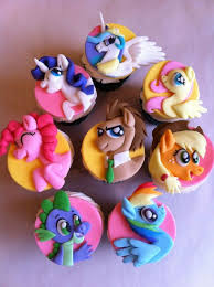  My Little poni, pony cupcakes