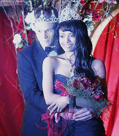  Mystic Falls High School Prom King and 퀸