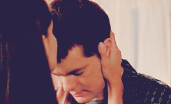 Pacey and Joey ~ Forehead Kisses