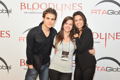  Paul and Torrey with 粉丝 in Brasil