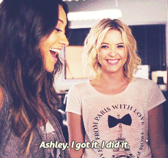 Pretty Little Liars Season 3 Gag Reel | Shay Mitchell & Ashley Benson