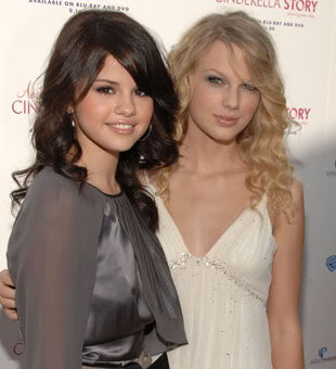  Selena Gomez and Taylor veloce, swift