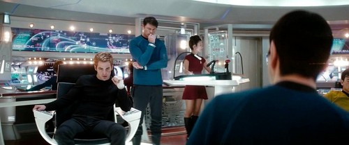  звезда Trek (2009)