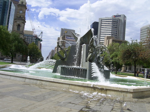  Victoria Square 喷泉 - Adelaide