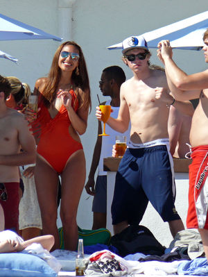  July 7th - Niall Horan At Ocean spiaggia Club In Marbella, Spain