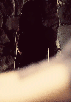  Katherine in the tomb