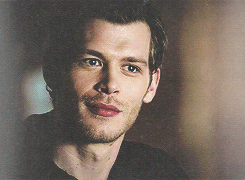  Klaus Mikaelson + my fav faces