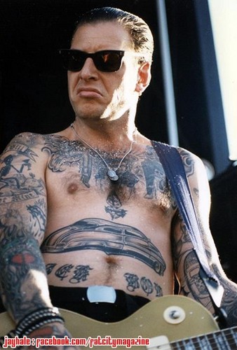  Mike Ness