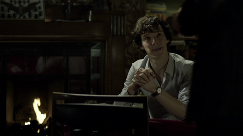  Sherlock 1x01- A Study in rosa