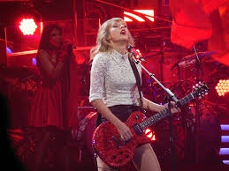  Tay the red tour