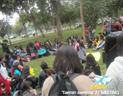  130718 Peru fãs Met up for Taemin's Birthday