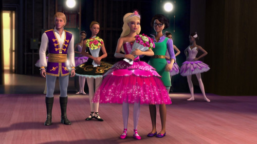  barbie in the berwarna merah muda, merah muda Shoes screencaps (HQ)