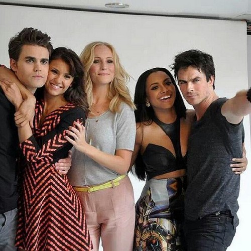  Candice with TVD Cast at Comic Con 2013