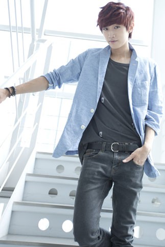  Jinyoung for ORICON STYLE