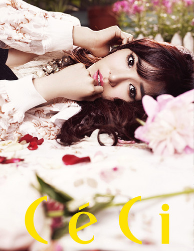  SNSD Tiffany is glamorous for CECI!