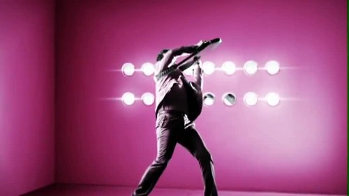  Three Days Grace - Break {Music Video}