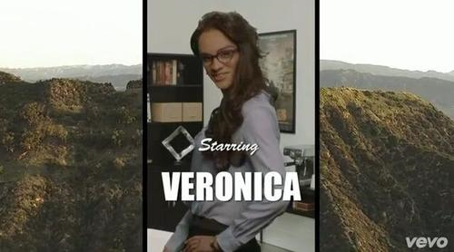  Zayn as Veronica