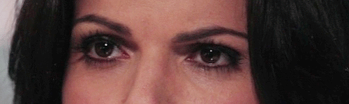  Gina's eyes