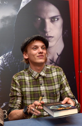  Jamie Campbell Bower at ‘MORTAL INSTRUMENTS’ peminat event in Barcelona (June 27, 2013)