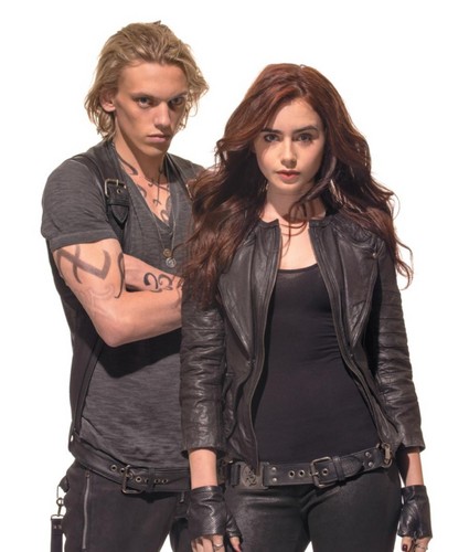  'The Mortal Instruments: City of Bones' official illustrated companion تصاویر