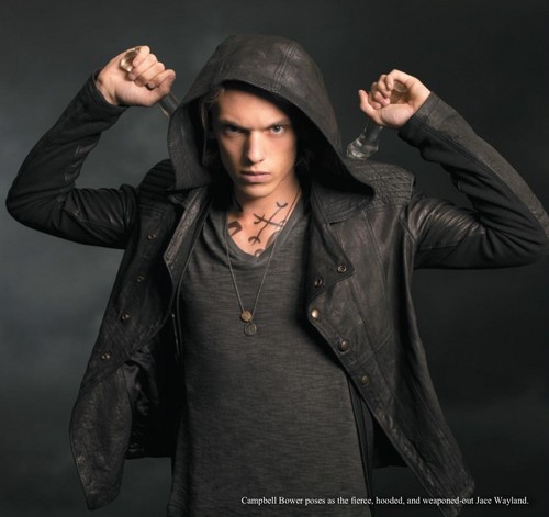  'The Mortal Instruments: City of Bones' official illustrated companion фото