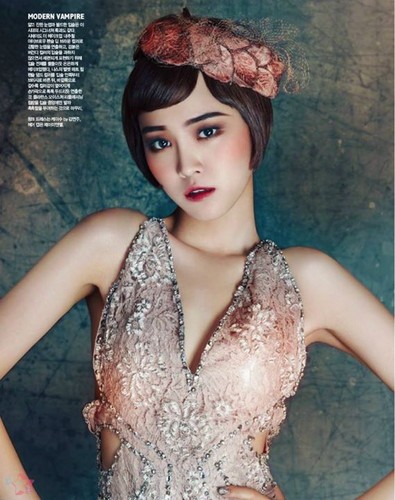  130804 Eunji & Naeun for Singles Magazine (Aug. 2013)