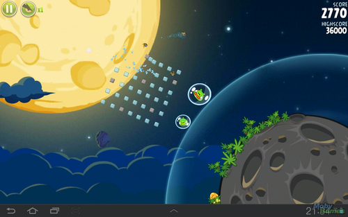  Angry Birds: Space