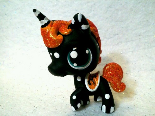 Awesome LPS Customs!!