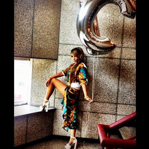 CL's Instagram picha