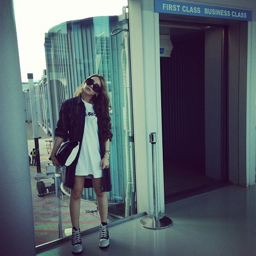  CL's Instagram ছবি