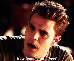  Caroline tells Stefan about Damon and Elena, 4x09