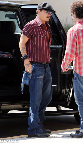  Depp at LA (12 Aug 2013)
