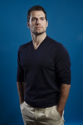  Henry Cavill photographed Von Kirk McKoy for Los Angeles Times in Burbank, CA (May 30, 2013).