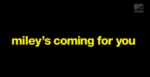  Miley Screen Shot on "Miley is Coming for Du "(MTV)