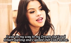  Oh Selena